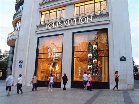 louis vuitton on paris|louis vuitton paris store website.